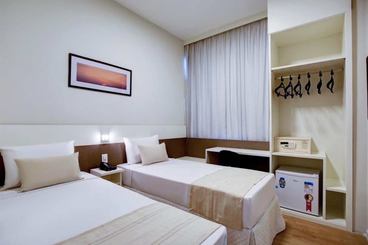 Quarto Standard com 2 Camas de Solteiro